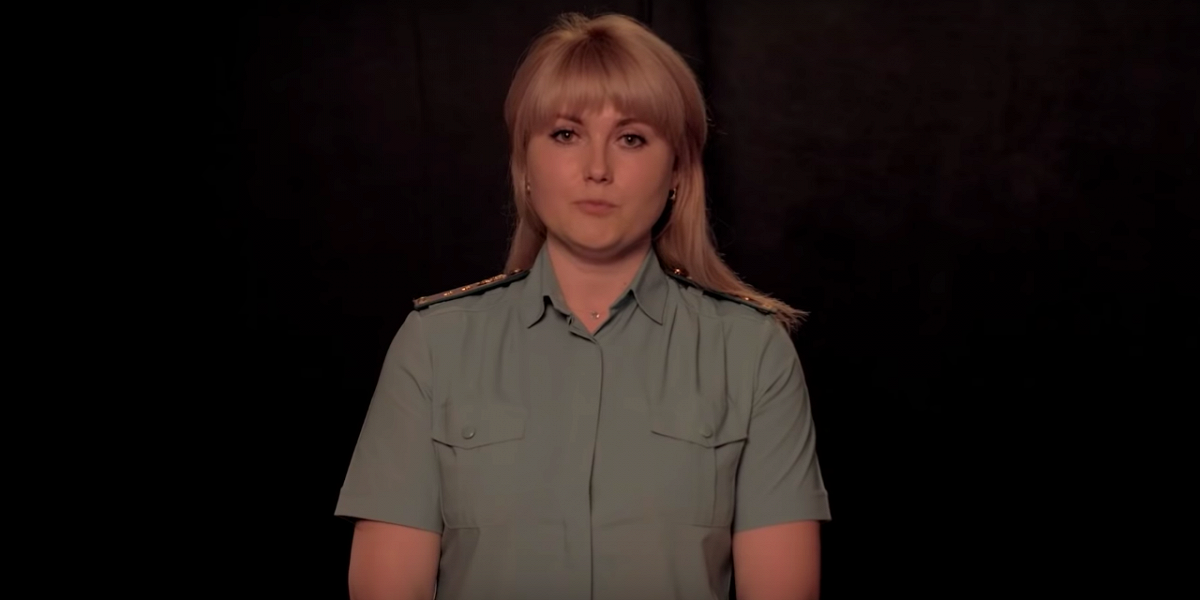 Плачет групп. Плачет групп