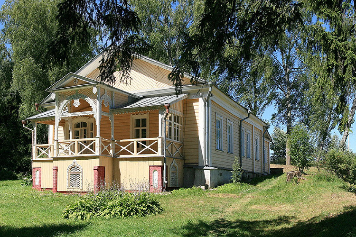 Garden Hotel