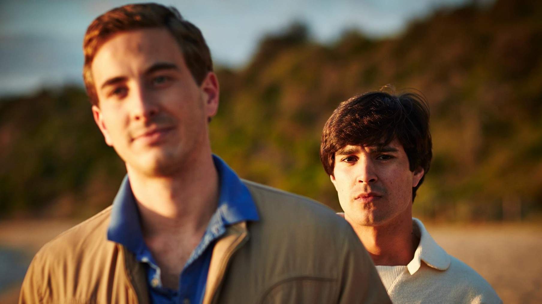 Не отпускай его фильм. Не отпускай его 2015 актеры. Holding the man фильм. Мой лучший друг фильм лгбт. Не отпускай его (2015).