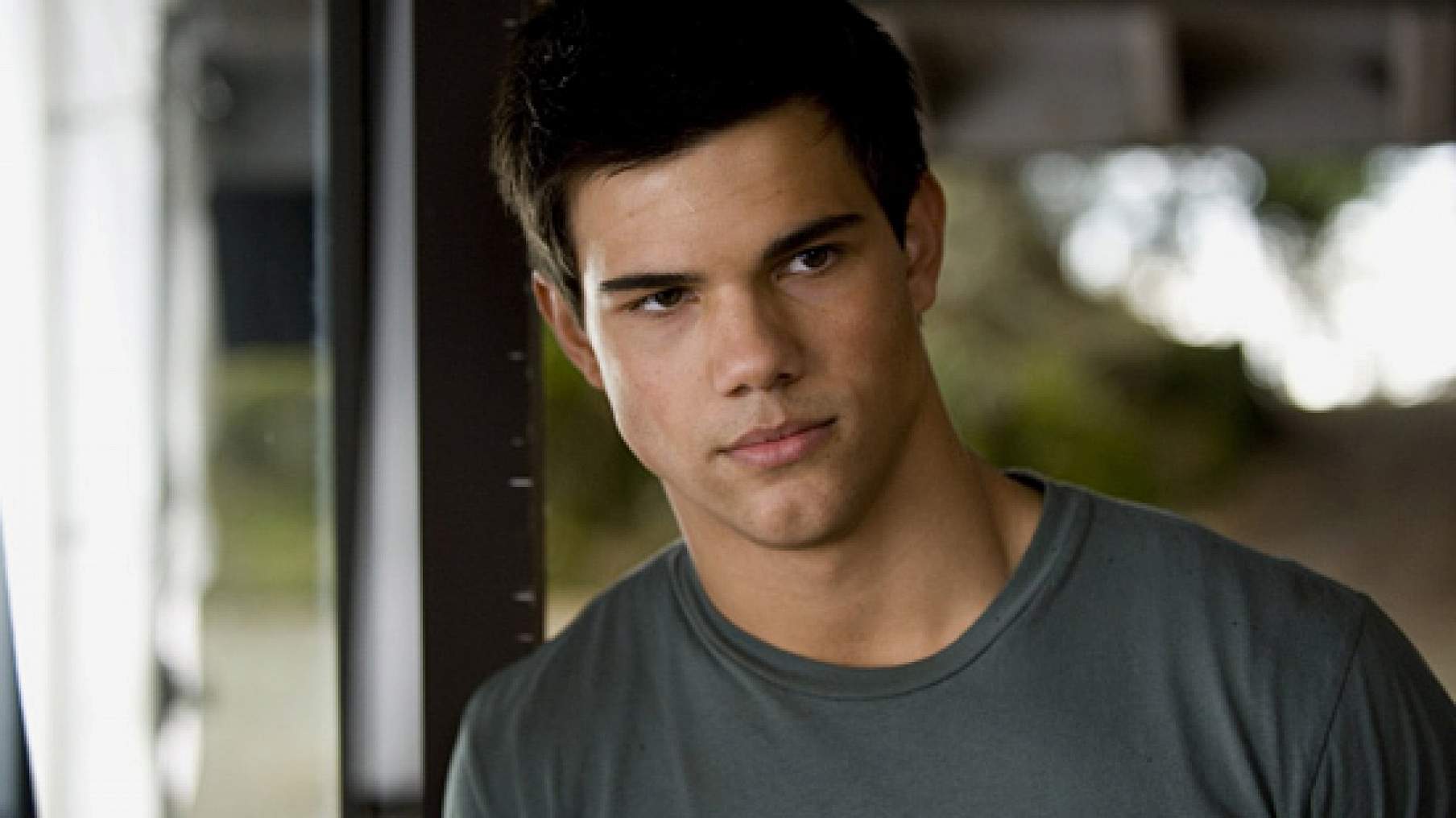 Тейлор Лотнер (Taylor Lautner) биография, фильмы, спектакли, фото ...