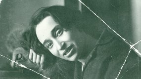 Тоска по мировой культуре. Книжный шкаф поэта