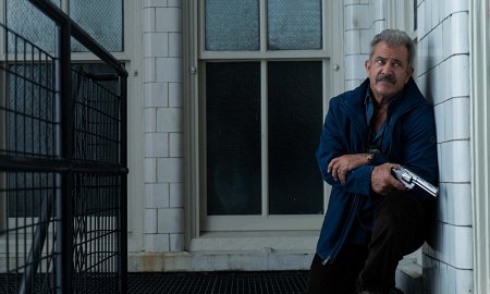 Фильмы на выходные: «Закатать в асфальт», «Стертая личность» и «Вертолеты»