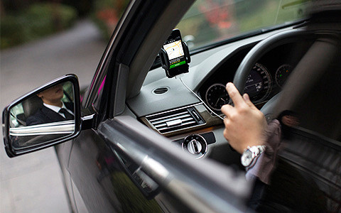 Uber X: недорогое такси с безналичной оплатой