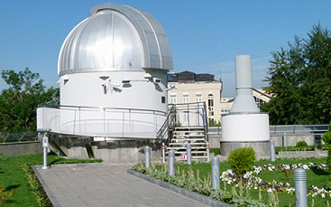 Большая обсерватория в Планетарии, Музей игровых автоматов на новом месте, News & More и авангардные дизайнеры