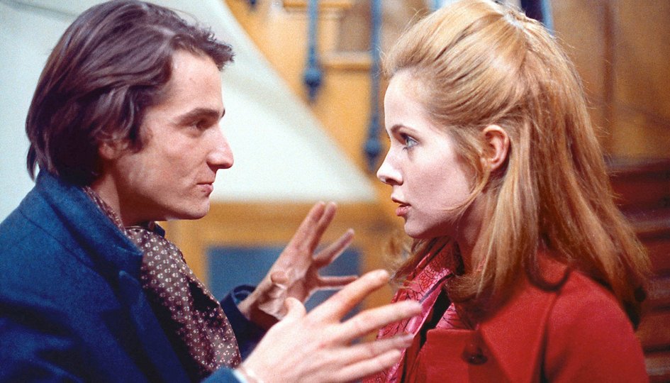 Кино: «Семейный очаг» Кино: «Семейный очаг»