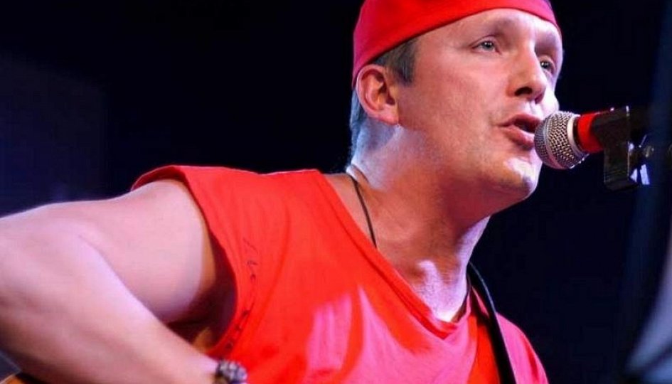 Концерты: «Вечер памяти Сергея Фалетенка»: «Трое в Собаке» Концерты: «Вечер памяти Сергея Фалетенка»: «Трое в Собаке»