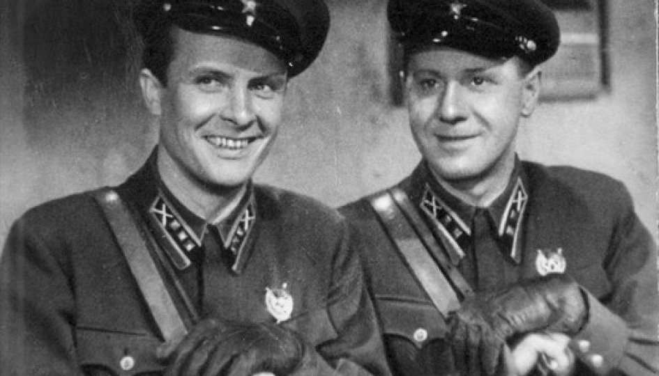 Кино: «В шесть часов вечера после войны» Кино: «В шесть часов вечера после войны»