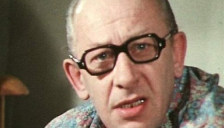 Фильм «Три жизни Евгения Евстигнеева» Кино: «Три жизни Евгения Евстигнеева»