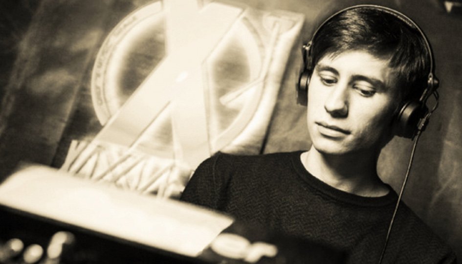 Концерт «Танцы в «Петровиче»: DJ Влад Никулин, Москва Концерты: «Танцы в «Петровиче»: DJ Влад Никулин, Москва
