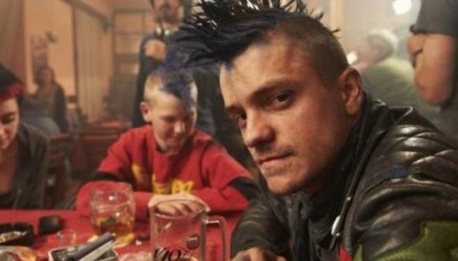Кино: «Четыре солнца» Кино: «Четыре солнца»