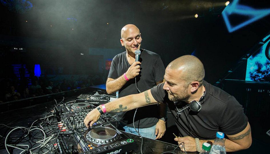 Концерт «Trancemission. Russia vs Egypt»: DJs Aly&Fila, Feel, Санкт-Петербург Концерты: «Trancemission. Russia vs Egypt»: DJs Aly&Fila, Feel, Санкт-Петербург