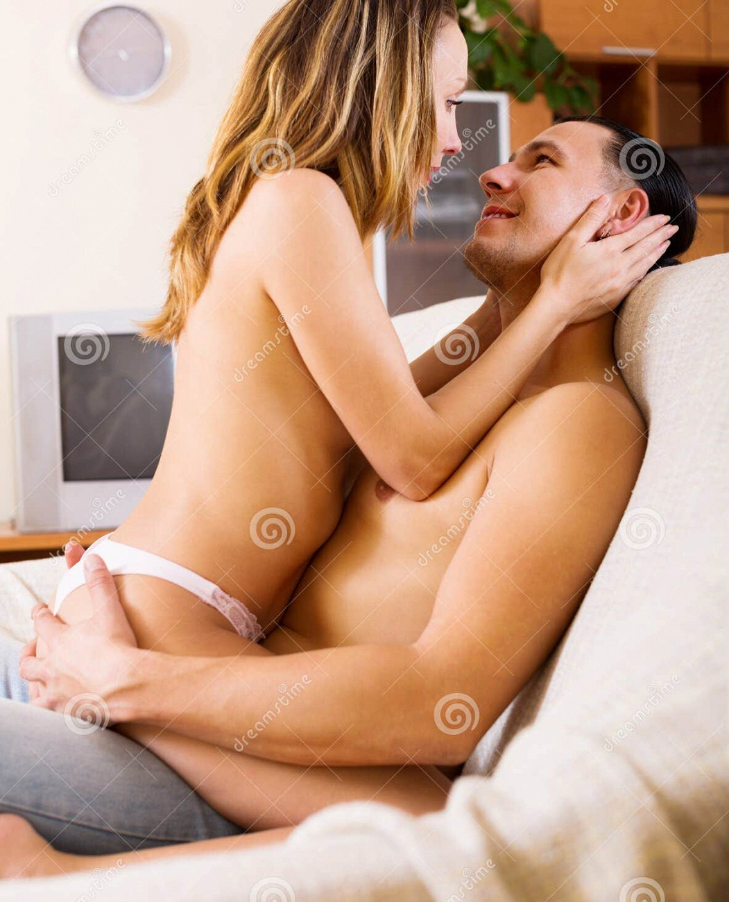 Sexy couple making out nude Naked photo