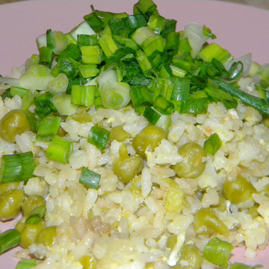 Рецепт Рис с яйцом, горошком и соевым соусом