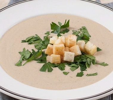 Рецепт Крем-суп из белых грибов с трюфельными крутонами