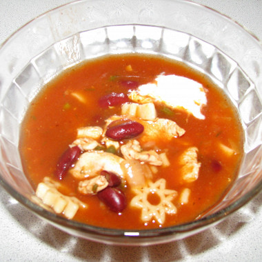 Рецепт Томатный суп с фасолью и курицей
