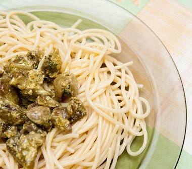 Фото рецепт Спагетти карбонара с курицей и грибами