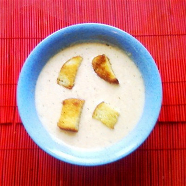 Рецепт Сырный романтический суп с гренками