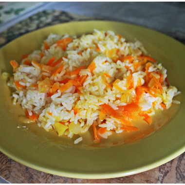 Рецепт Рис с морковью и луком