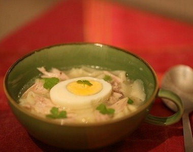 Фото рецепт Суп-пустышка с яйцом и вермишелью (летний вариант)