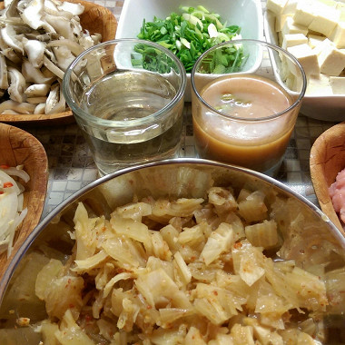 Рецепт Суп кимчи тиге (Kimchi Tige)