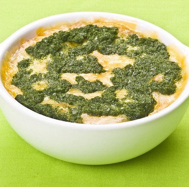 Рецепт Горячая закуска из шпината и артишоков с сыром
