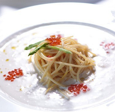 Рецепт Спагетти с цедрой апельсина со сливочным соусом и красной икрой