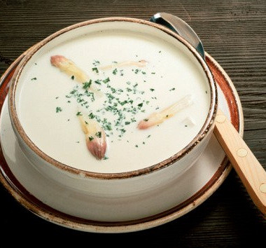 Рецепт Суп из запеченой спаржи с весенней гремолатой