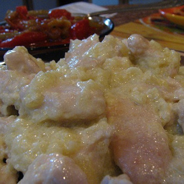 Рецепт Курица в яблочно-чесночном соусе
