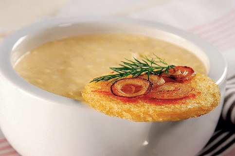 Сырный крем-суп с гренками
