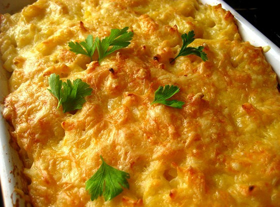 Запеченные макароны в сырном соусе