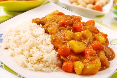 Тыквенный карри с изюмом