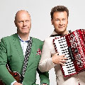 Алексей Кортнев & Сергей Чекрыжов (гитара, аккордеон) Алексей Кортнев & Сергей Чекрыжов (гитара, аккордеон)